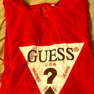 Guess T-shirt